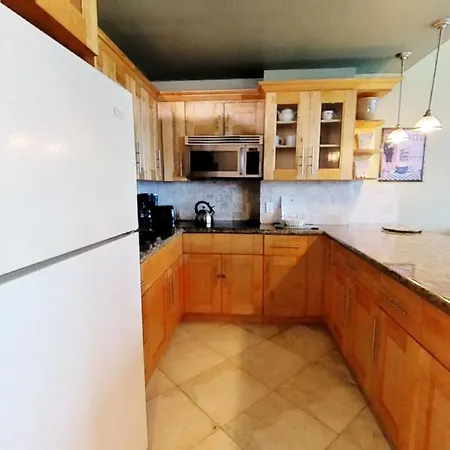 Castle B17 Contemporary Condo With Pool, Beach Access And Free Parking Miami Beach Exterior photo