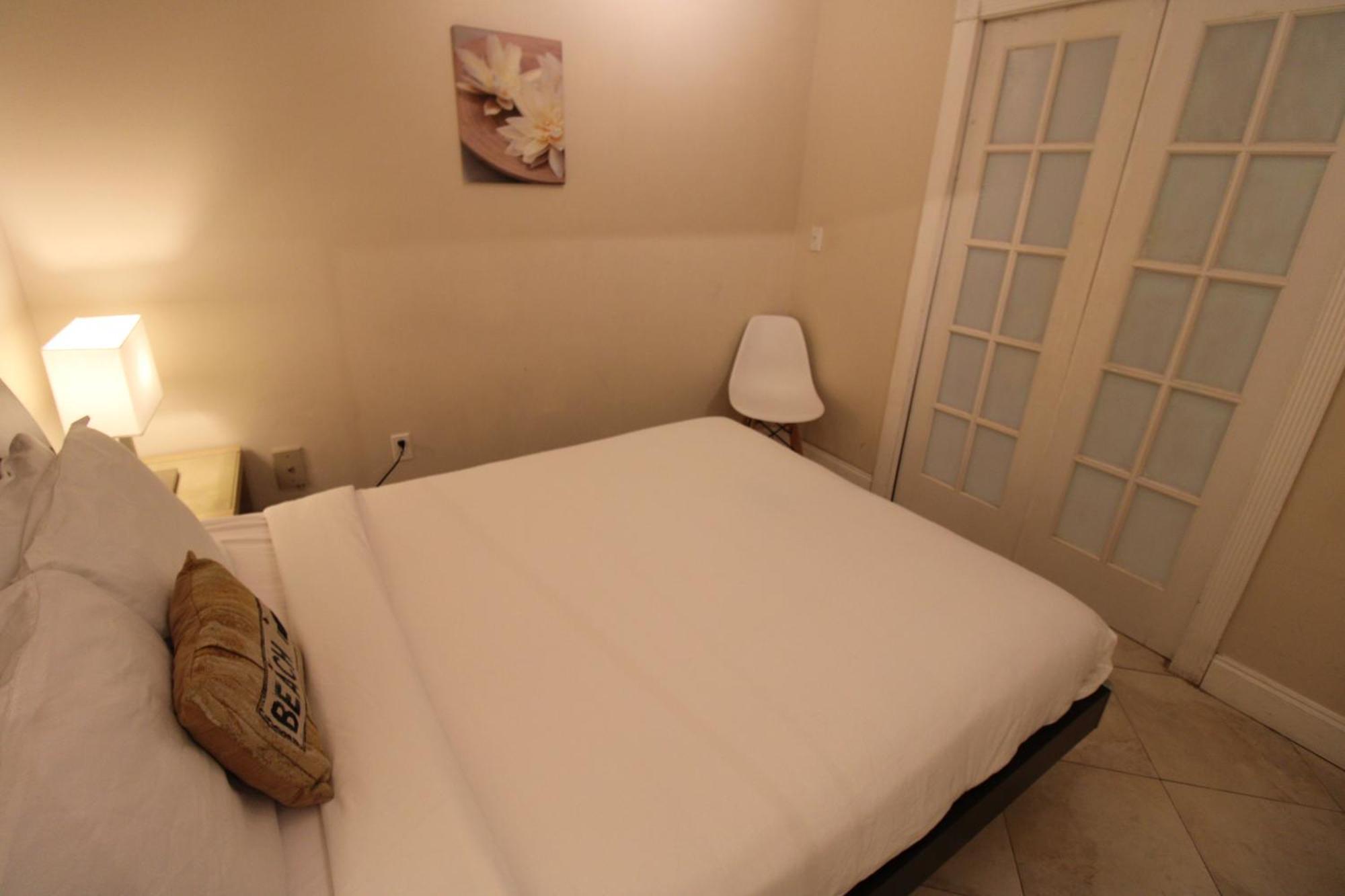 Сasa de vacaciones Castle B17 Contemporary With Pool, Access And Free Parking Miami Beach